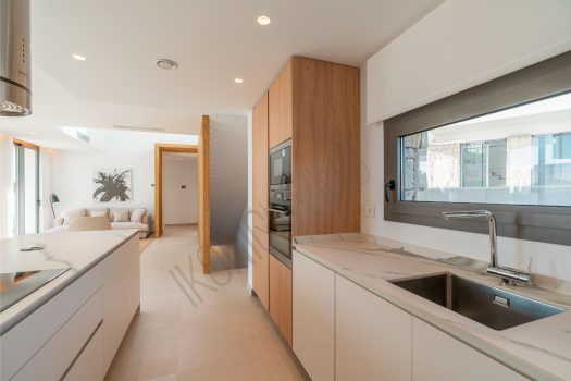 Turnkey villa’s in Finestrat met uitzicht op de skyline van Benidorm