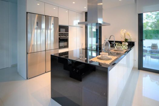 Luxe villa in Sierra Cortina