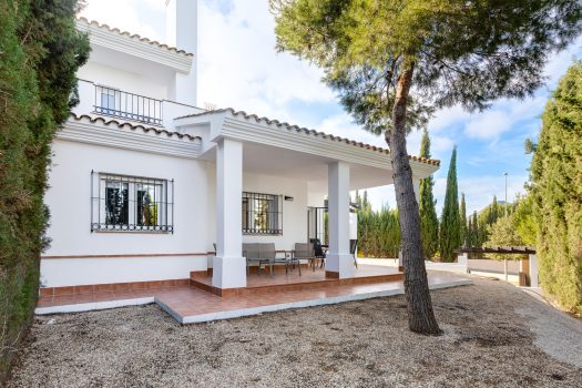 Vrijstaand huis in natuurlijke omgeving in Murcia