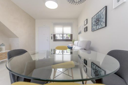 Appartementen in Torrevieja met uitzicht op het roze meer