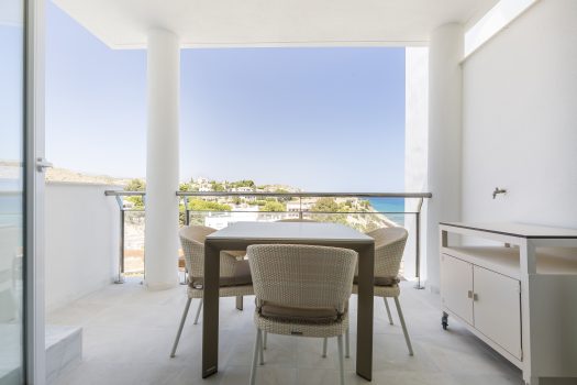 Uniek appartement met zeezicht in El Campello, Costa Blanca.