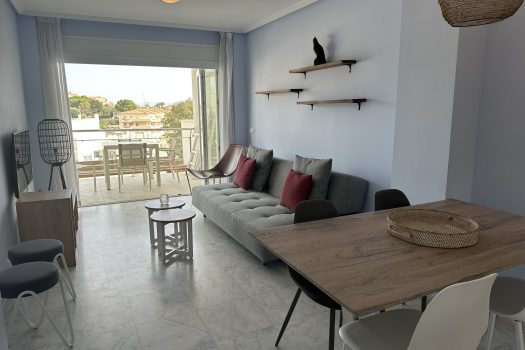 Modern appartement met verhuurverplichting aan de Costa Blanca